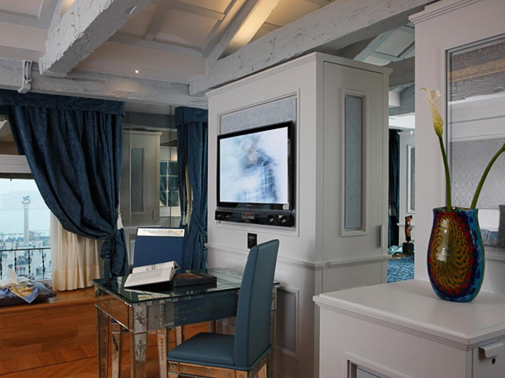 San Marco Luxury - Canaletto Suites Venice Room photo